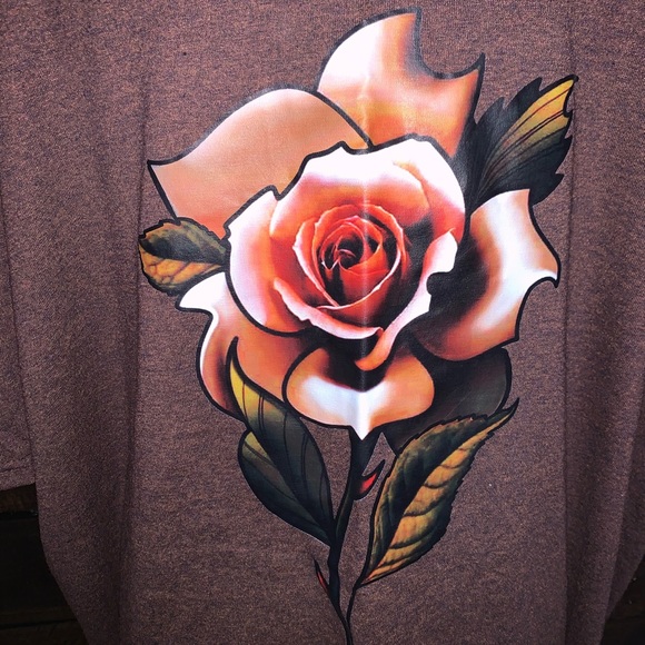 Rose T-Shirt - Picture 1 of 3